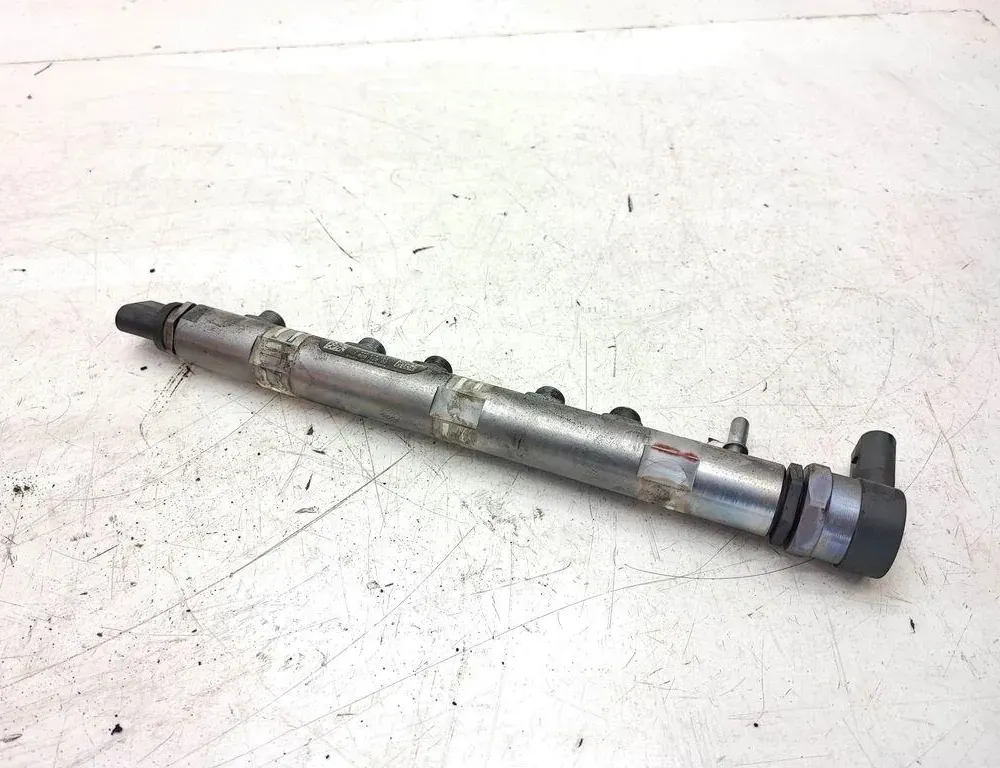 BMW 3 Series E90/E91/E92/E93 (2004-2013) Топливная рейка 7809128 33676698