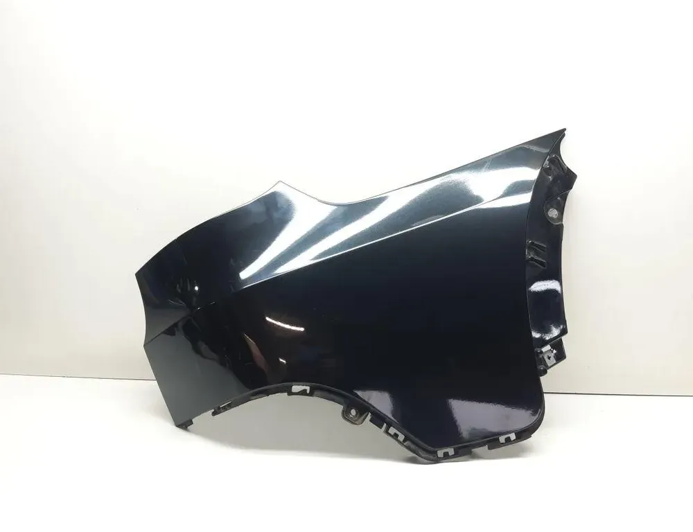 BMW X5 E70 (2006-2013) Правый угол заднего бампера 33681765