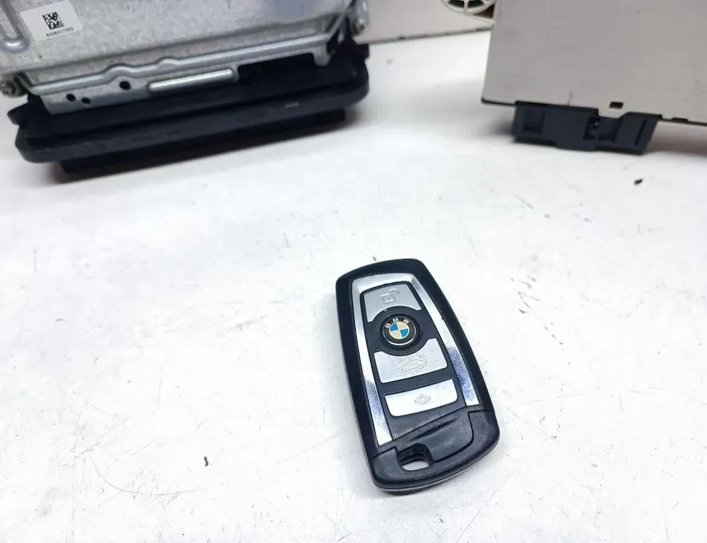 BMW 5 Series F10/F11 (2009-2017) Engine ECU Set 9359013,8582190 33690446