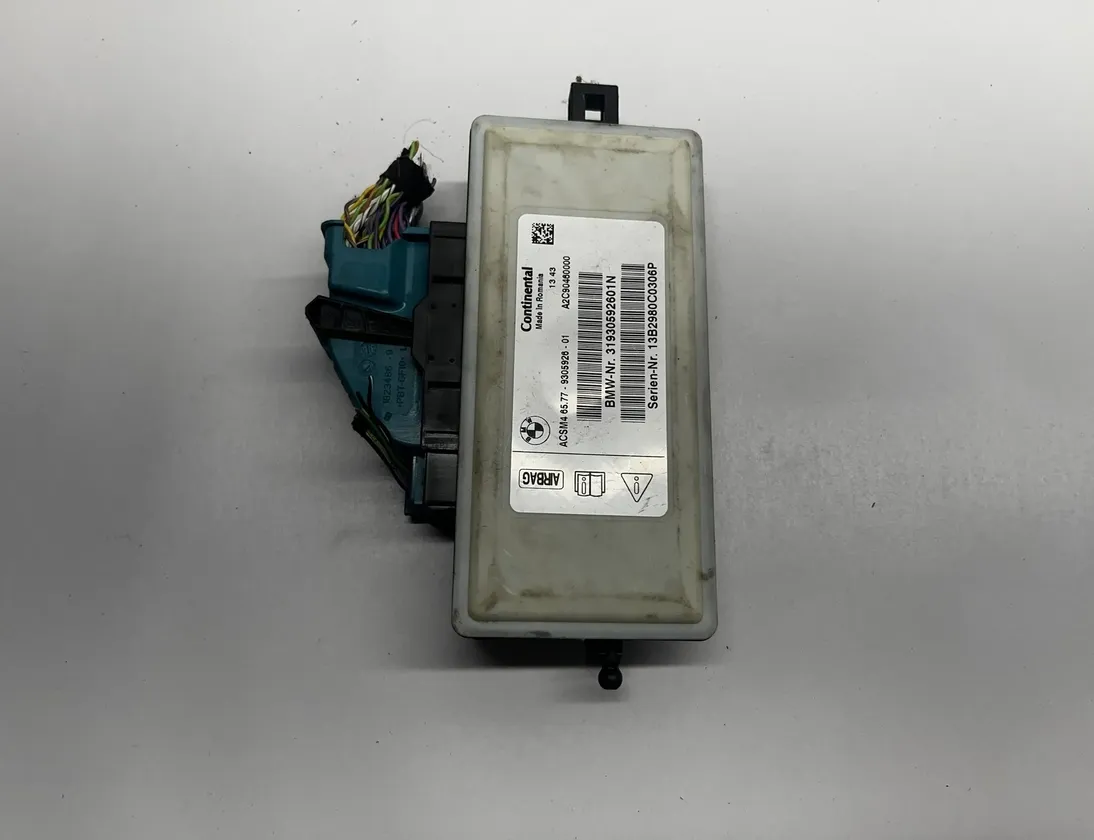 BMW 3 Series F30/F31 (2011-2020) SRS Control Unit 9305926 20685010