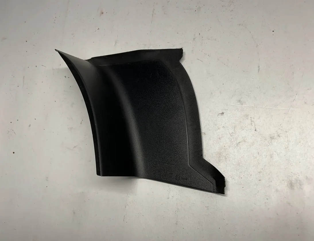 PORSCHE Macan 1 generation (2013-2023) Rear right lamp trim 95B945310F,95B945310 27818126