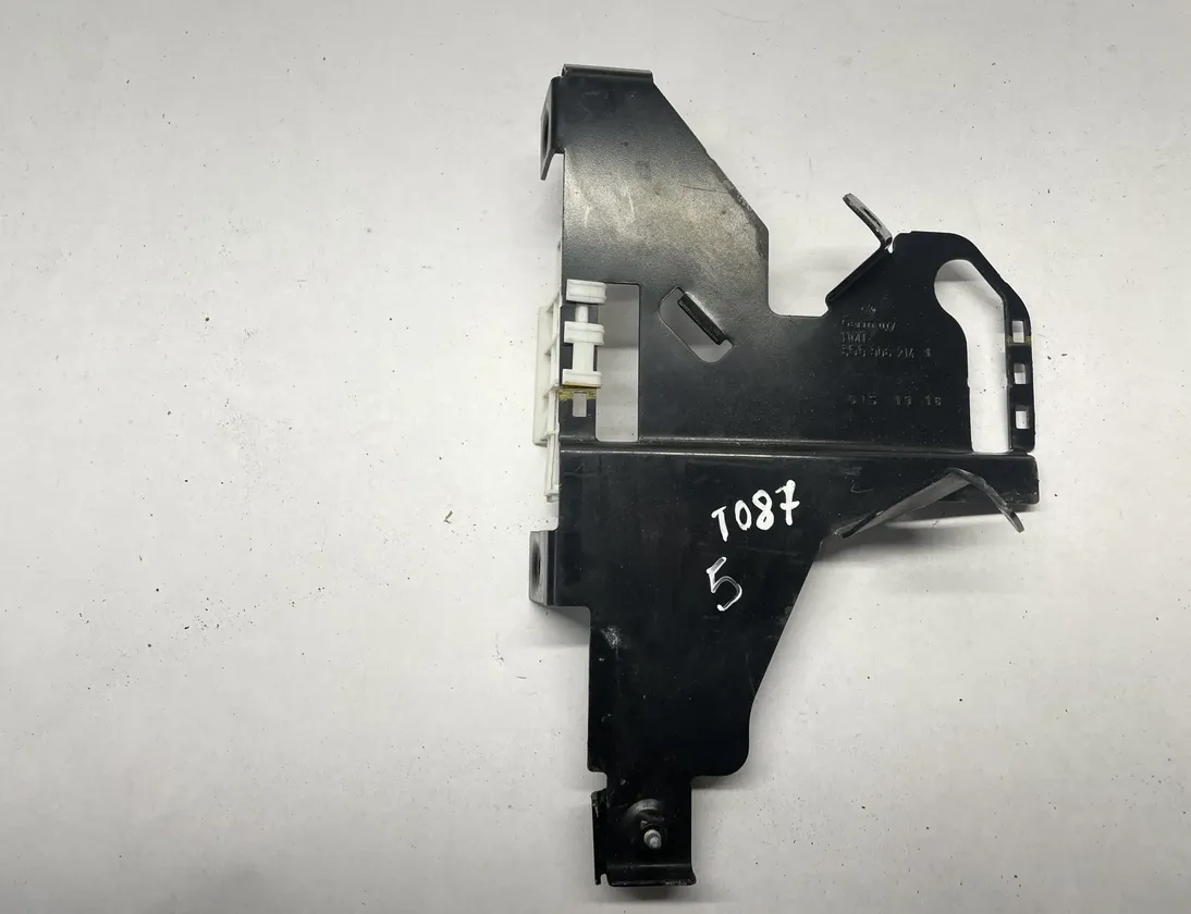 AUDI A3 8V (2012-2020) Other Engine Compartment Parts 5Q0906214J 29832436