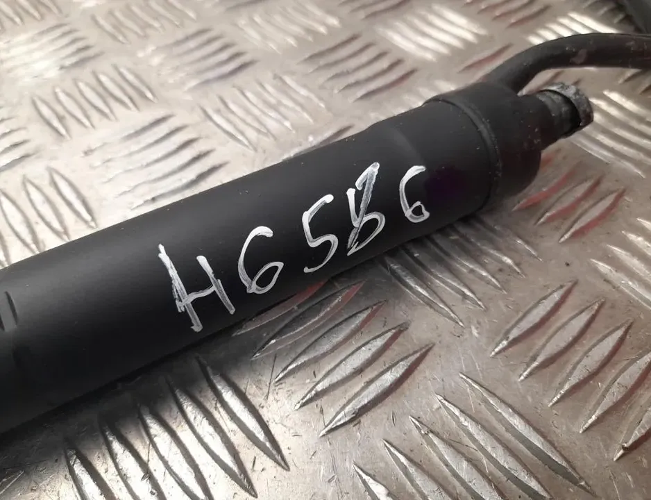 LEXUS RX 4 generation (2015-2024) Амортизатор крышки багажника левый 6892048080 34354046