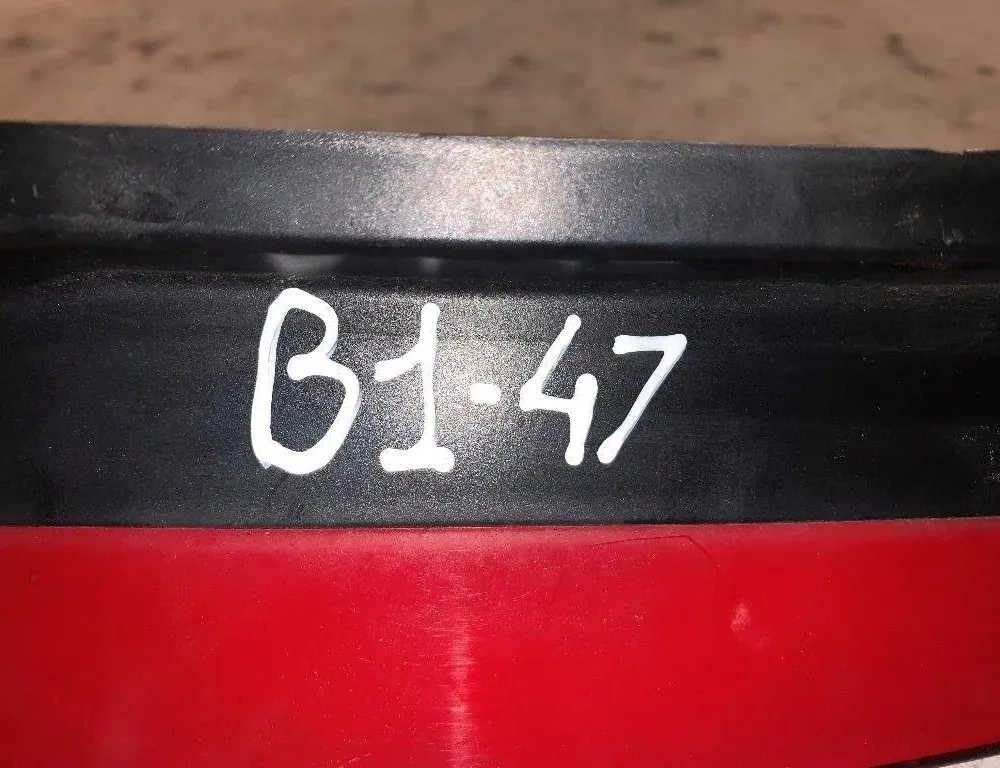 VOLVO XC90 1 generation (2002-2014) Rear Right Taillight Lamp 31395072 23197796