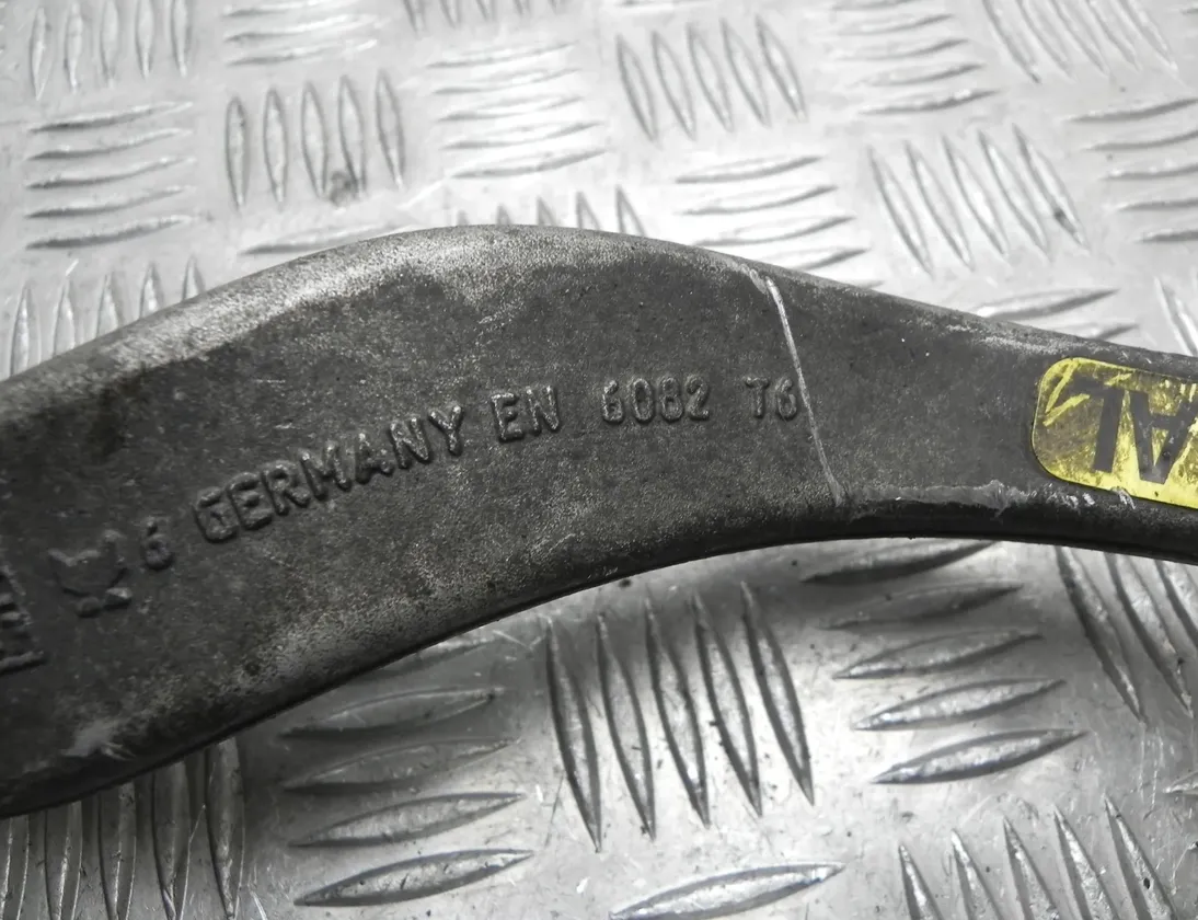 BMW 5 Series E60/E61 (2003-2010) Front left curved fork 6082T6 23431527