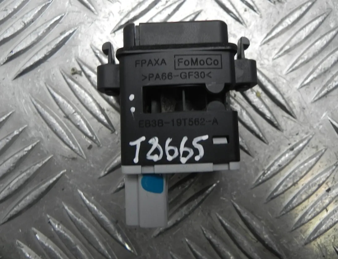 FORD Mondeo 5 generation (2014-2022) Датчик температуры выхлопных газов EB3B19T562A 23431714