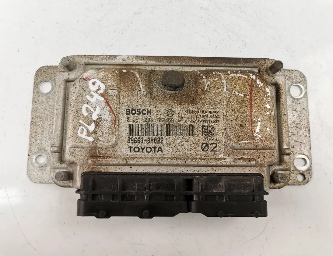 TOYOTA Aygo 1 generation (2005-2014) Engine Control Unit ECU 0261208702,896610H022 23496481