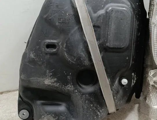 MERCEDES-BENZ GLS-Class X167 (2019-2024) Fuel Tank A1670041399,A1674705100,410126AC,4101208AA 36195387