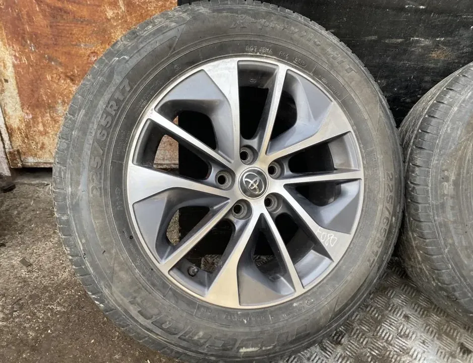 TOYOTA RAV4 4 generation (XA40) (2012-2018) Wheel 34370182