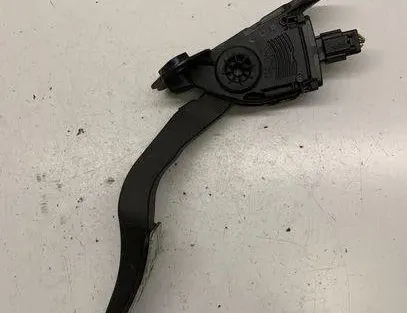 MAZDA 6 GG (2002-2007) Throttle Pedal 6PV93337003,GS1E41600 23946576