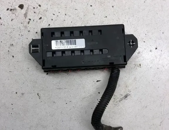 VOLVO XC90 1 generation (2002-2014) Power Distribution Box 9441776 30587033