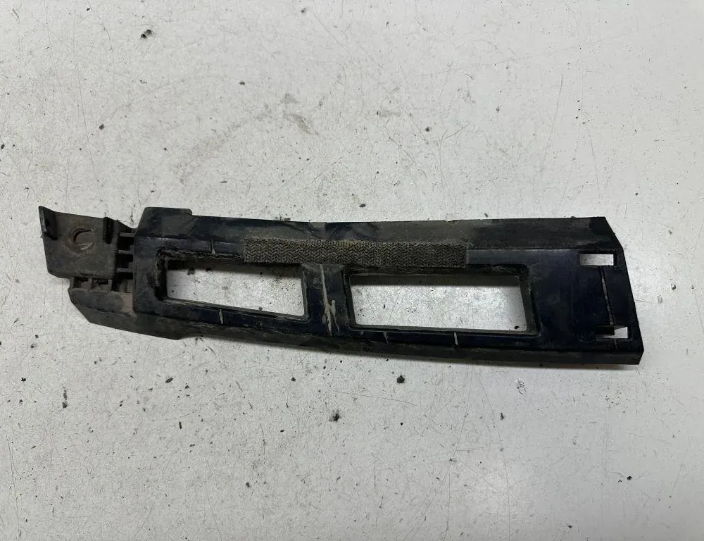 BMW X5 E70 (2006-2013) Rear Left Bumper Bracket 51127226937 33814573