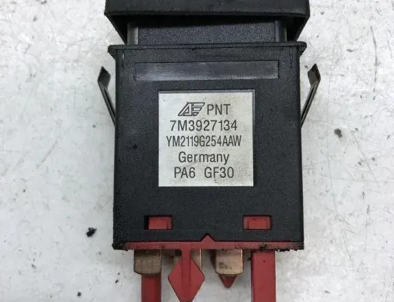VOLKSWAGEN Sharan 1 generation (1995-2010) Brake system control unit 7M3927134 33814715