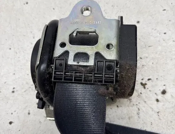 AUDI A4 B7/8E (2004-2008) Front Left Seatbelt 8E0857705F 35546061
