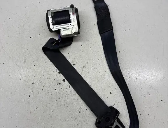 AUDI A4 B7/8E (2004-2008) Front Left Seatbelt 8E0857705F 35546061