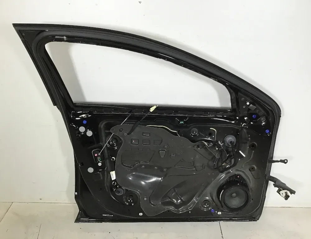 OPEL Insignia B (2017-2024) Front Left Door 39196929,39122984,39128507,39138837,39148095,39171973,YR00659480 34499532