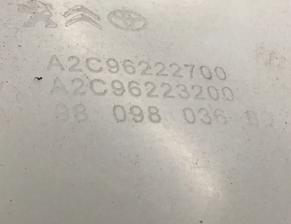 PEUGEOT Expert 3 generation (2017-2023) Window Washer Tank 9809803680 34532307