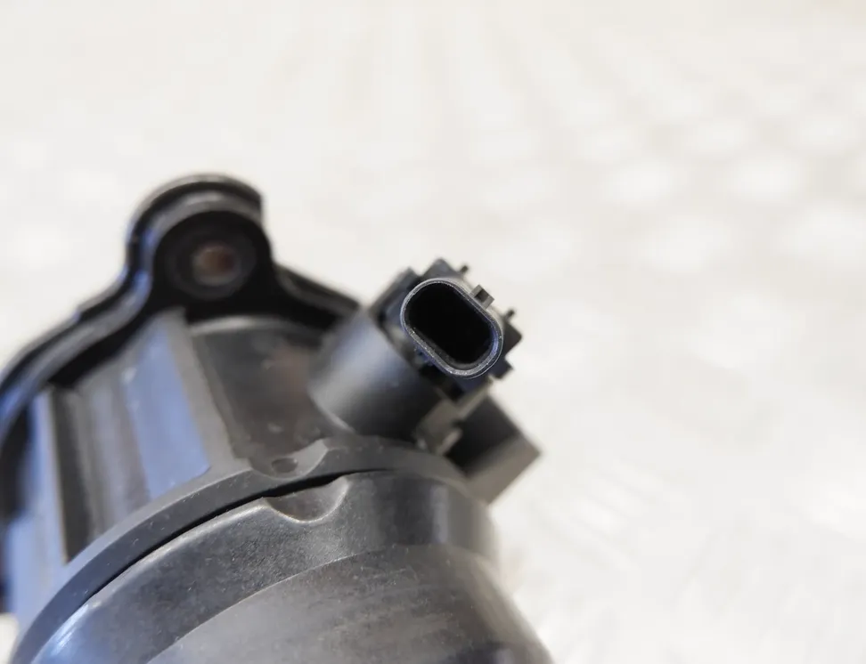 BMW 7 Series G11/G12 (2015-2023) ДЕТАЛЬ (ДЕТАЛИ) КАНАЛА ЗАБОРА ВОЗДУХА 8573034,8519665 33719622