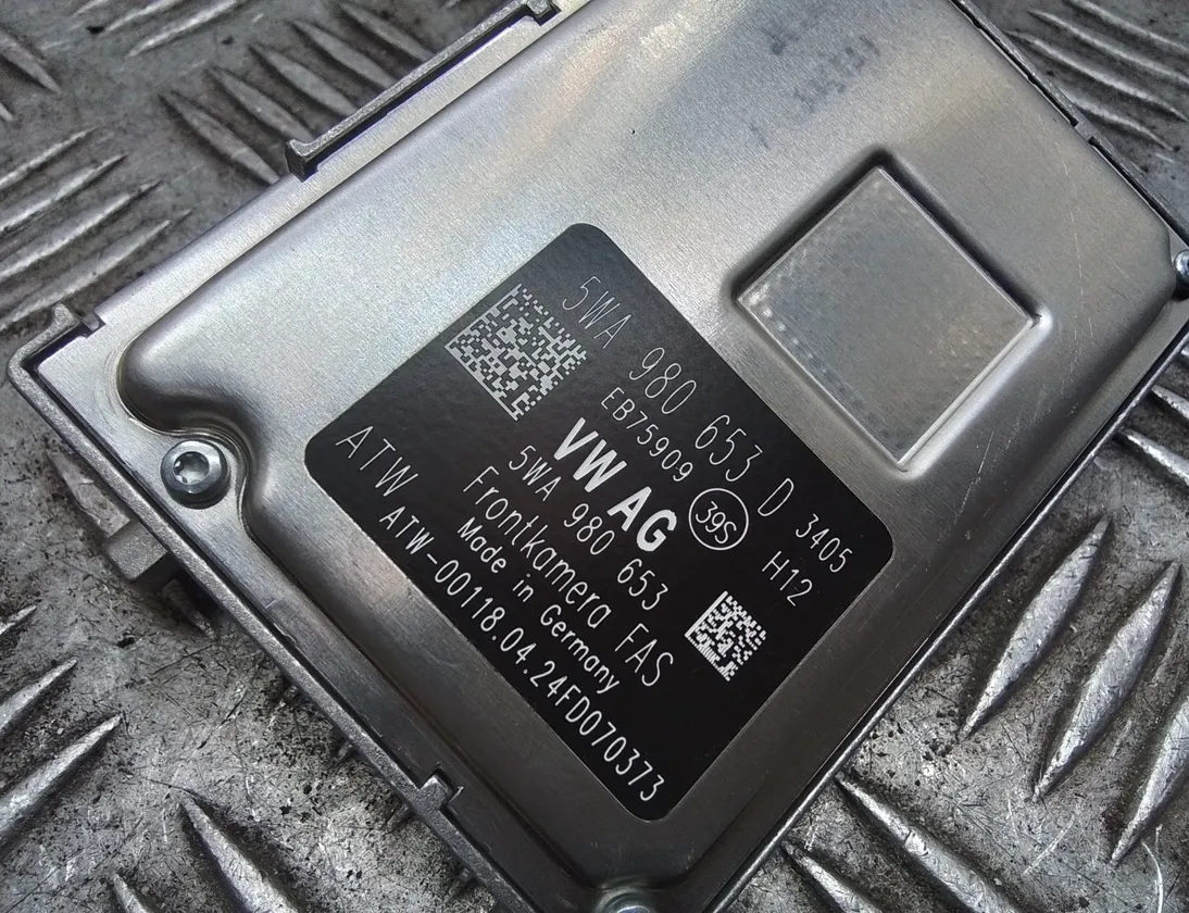 SKODA Octavia 4 generation (A8) (2019-2023) Front Camera 5wa980653d 31600680