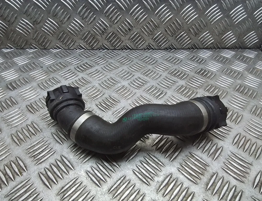 BMW 5 Series F10/F11 (2009-2017) Coolant Hose Pipe 17128511928,1712851192801,851192801,8511928 32096296