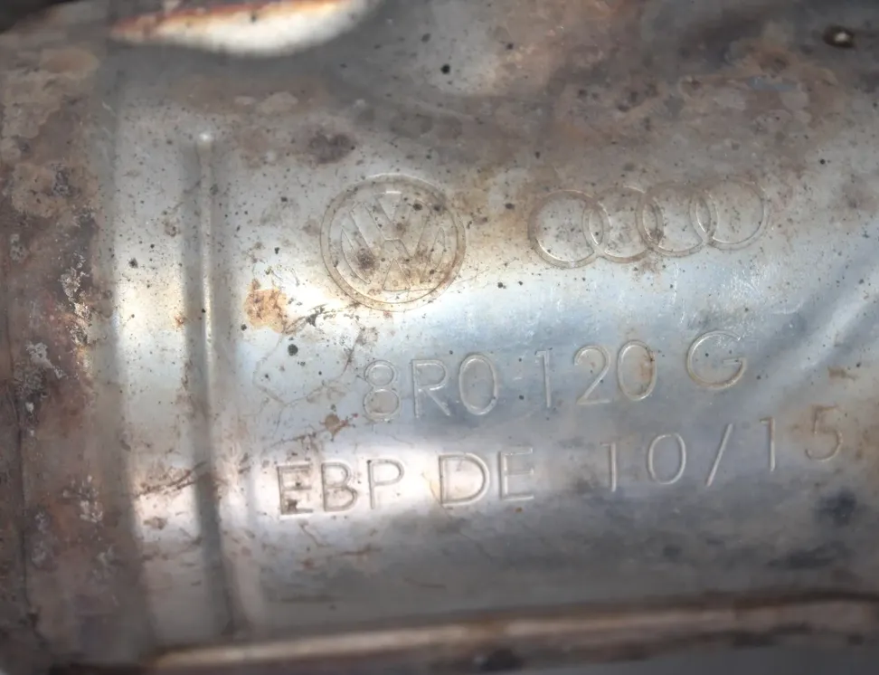 AUDI Q5 8R (2008-2017) Exhaust Pipe Tip 8R0120G 34842864