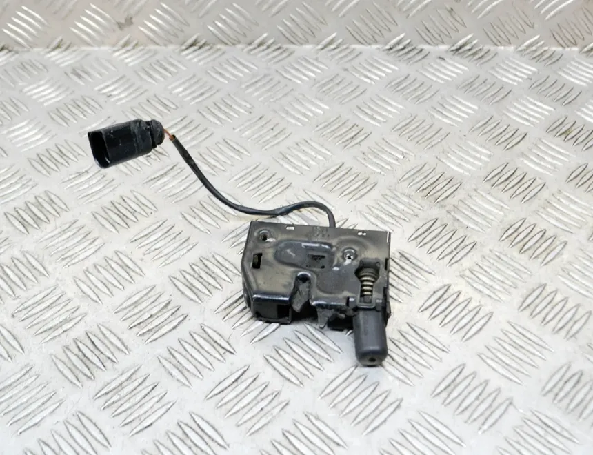 AUDI A6 C7/4G (2010-2020) Замок капота правый 4G0823509C 13912207
