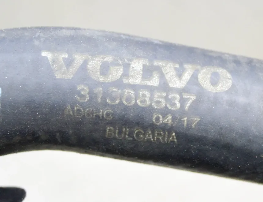 VOLVO V90 2 generation (2016-2024) Coolant Hose Pipe 31368537 17983376