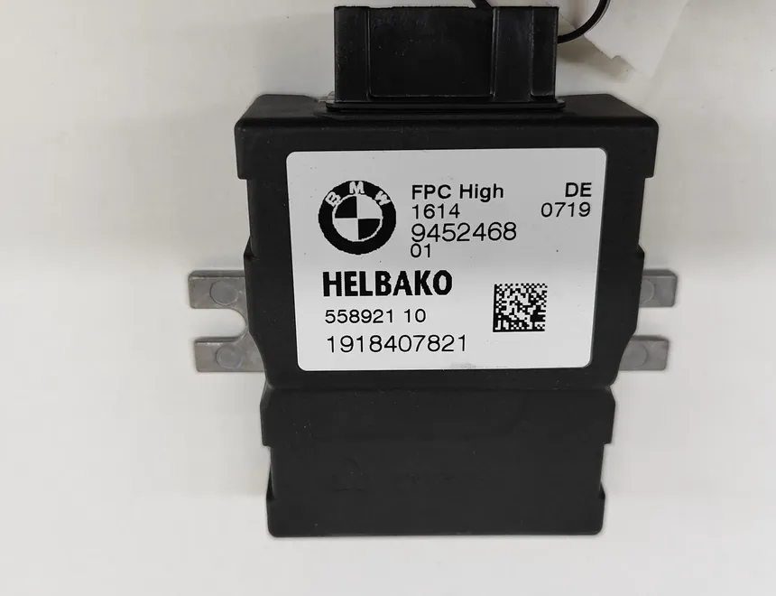 BMW 3 Series G20/G21/G28 (2018-2024) Fuel Pump Control 9452468 25422899
