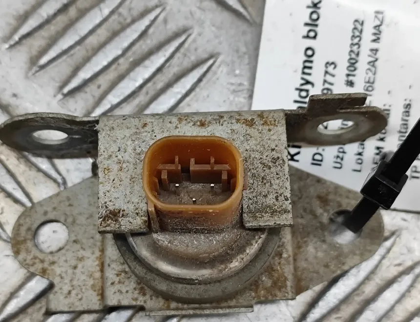 LAND ROVER Range Rover Velar 1 generation (2017-2024) Acceleration Sensor 8W83-3C190-AC 27529773
