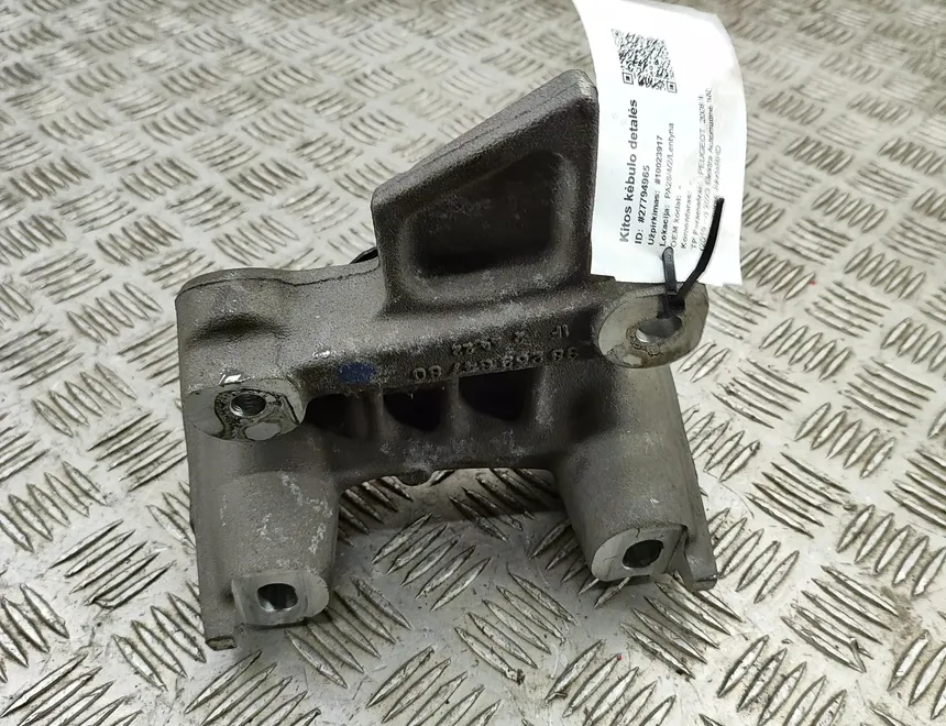 PEUGEOT 2008 2 generation (2019-2023) Engine Bracket Right Side 9826364780 27794965