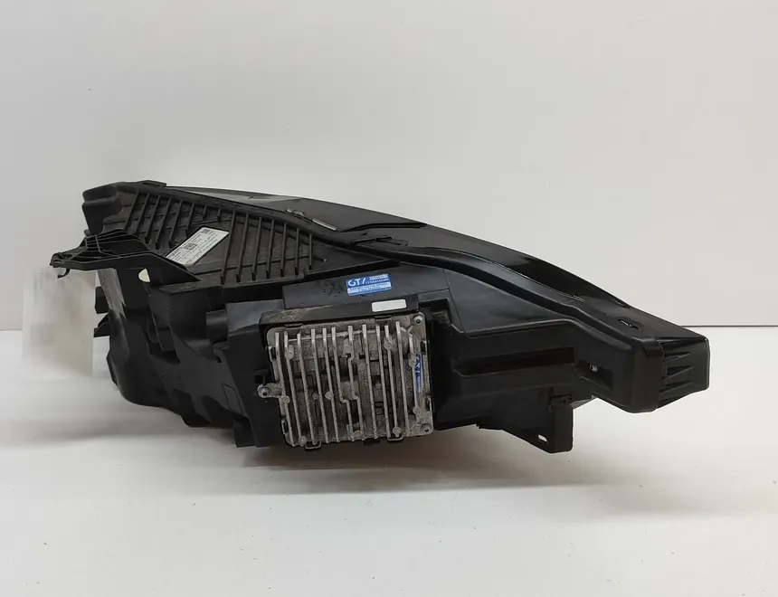 VOLVO XC60 2 generation (2017-2024) Front Left Headlight A2C75174902,32133546 27817176