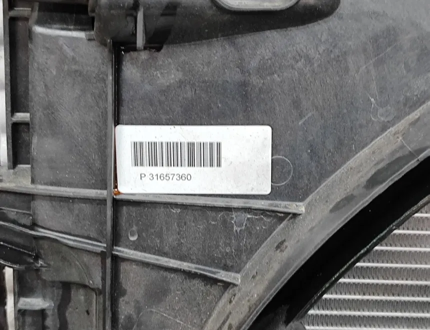 VOLVO XC60 2 generation (2017-2024) Cooling Parts 32224829,31689539,32224824,31657360 28597780