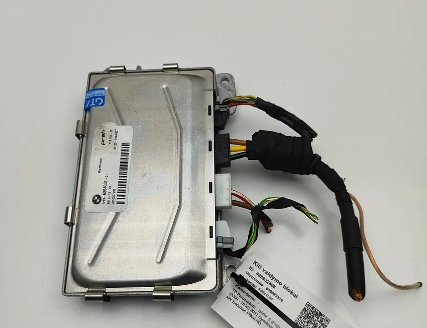 BMW 5 Series F10/F11 (2009-2017) Other Control Units 6854032 28932408