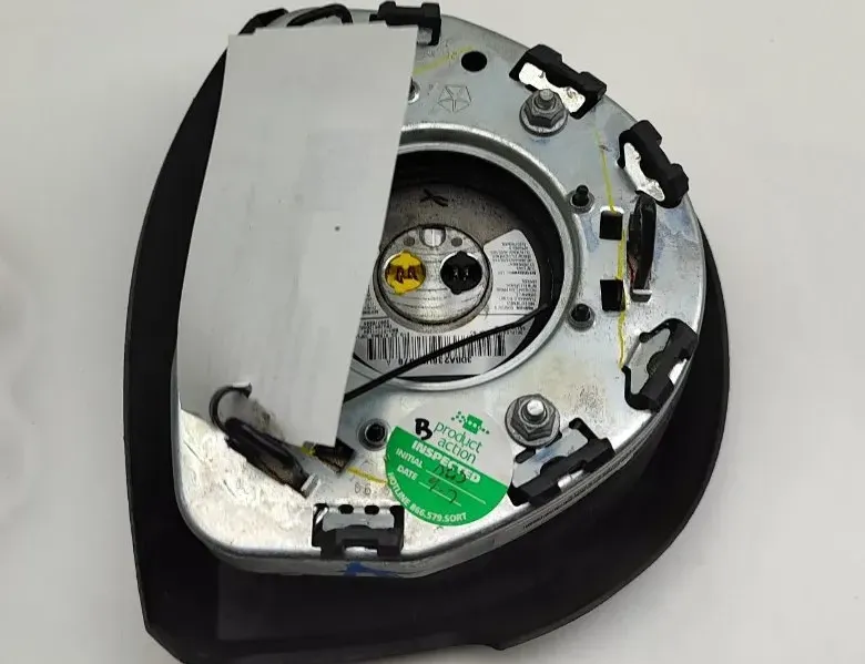 DODGE Nitro 1 generation (2007-2010) Steering Wheel Airbag 34003934B,P1HR43XDVAA 30323557
