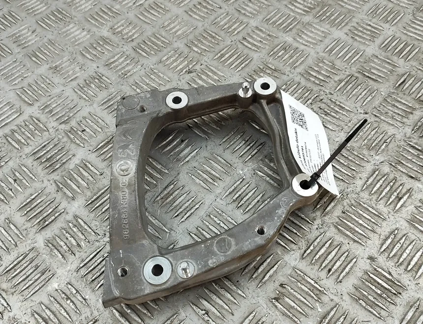 JEEP Avenger 1 generation (2023-2023) КРОНШТЕЙН КОМПРЕССОРА КОНДИЦИОНЕРА ВОЗДУХА 9826641380 30655791