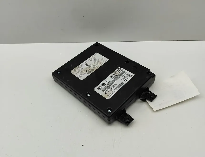 VOLKSWAGEN Passat B7 (2010-2015) Bluetooth Control Unit 5K0035730D 31045580