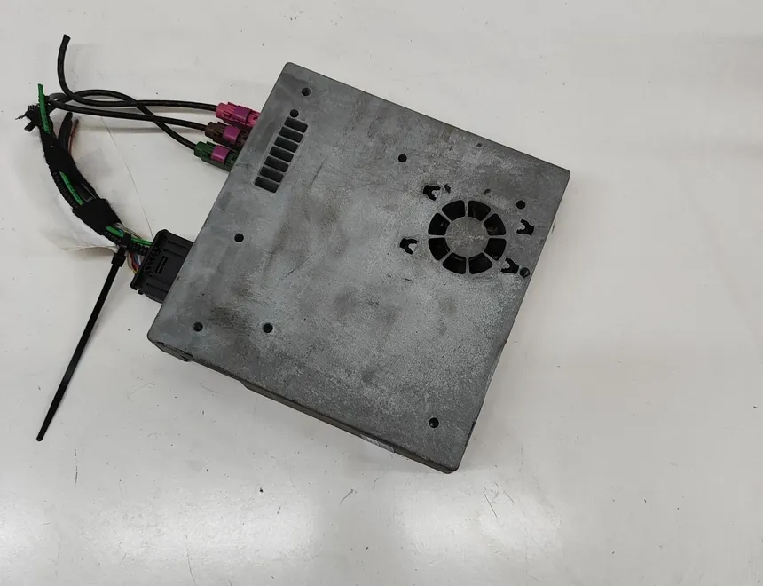 BMW X6 M E71/E72 (2009-2014) Video control module 9224300 31318897