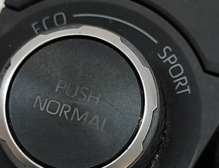 TOYOTA RAV4 5 generation (XA50) (2018-2024) Переключатель кнопок 84010-42130 31985493