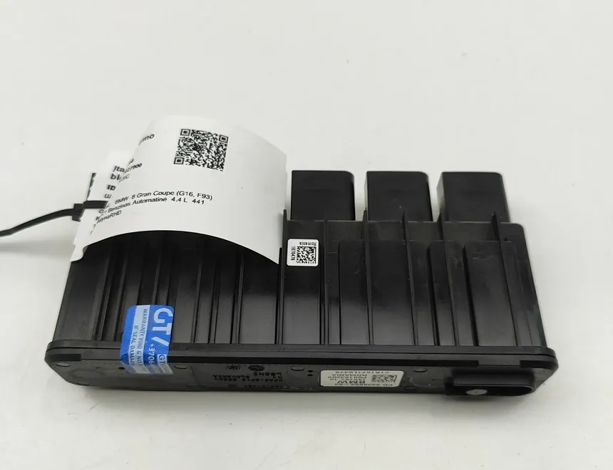 BMW M8 F91/F92/F93 (2019-2023) Voltage Control Unit 8638552 32041554