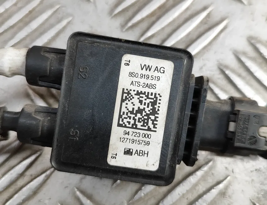 AUDI RS 3 8VA (2015-2021) Exhaust gas temperature sensor 8S0919519 32145738