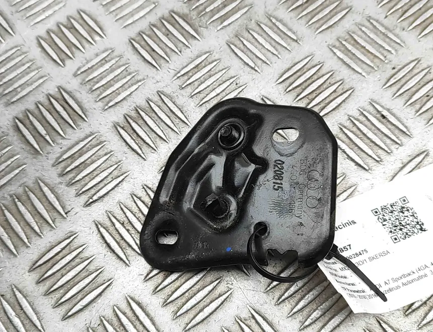 AUDI A7 C7/4G (2010-2020) Bonnet Safety Latch 4G0823186 32548857