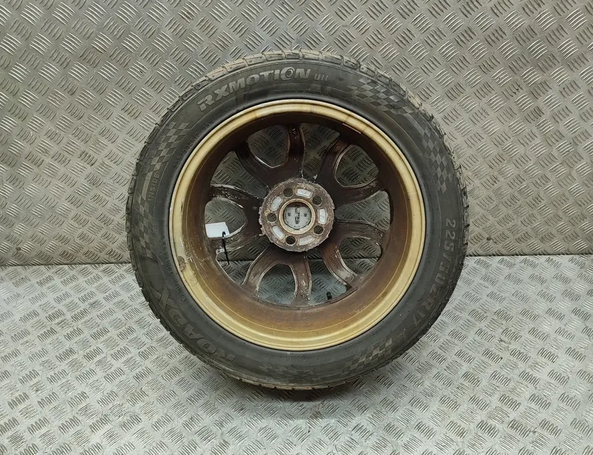 VOLVO V40 Cross Country 1 generation (2012-2020) Wheel 31423874 33021490