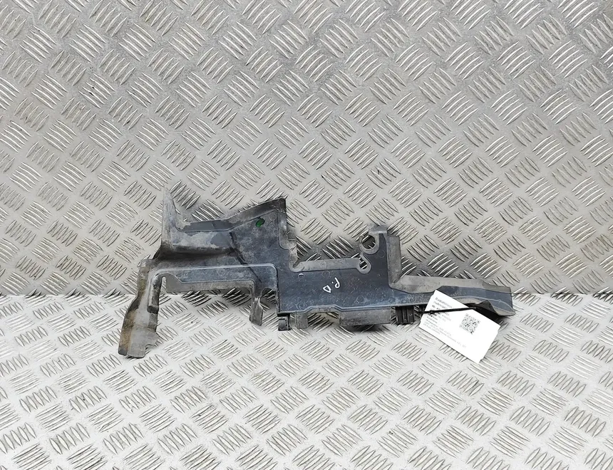 AUDI RS 5 8T (2010-2015) Radiator air diverter 8K0121284L 33041492