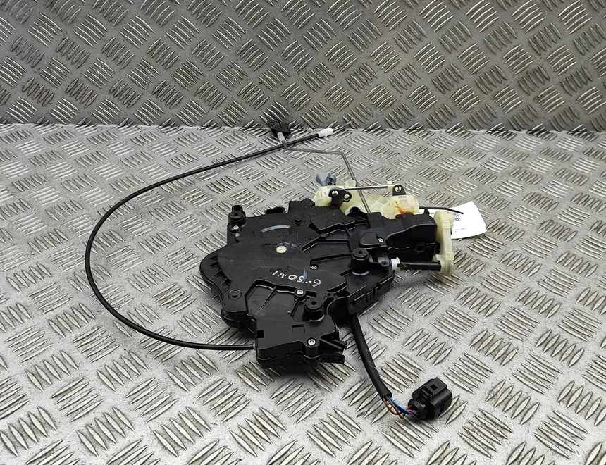 VOLKSWAGEN Caddy 4 generation (2015-2020) Right Side Sliding Door Lock 2K5843654C 33366995