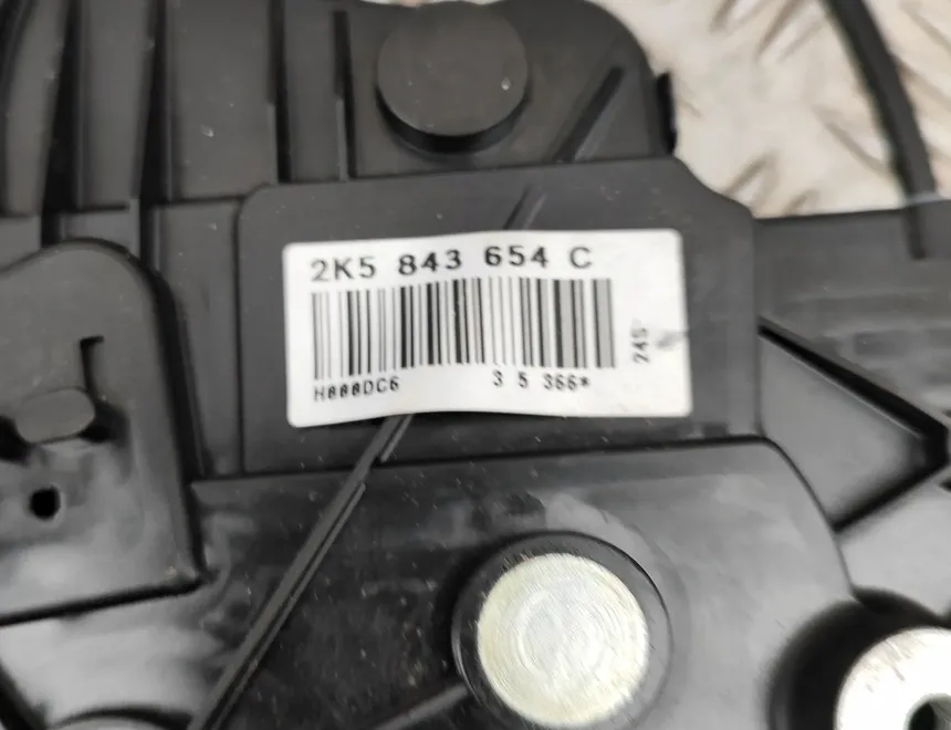 VOLKSWAGEN Caddy 4 generation (2015-2020) Right Side Sliding Door Lock 2K5843654C 33366995