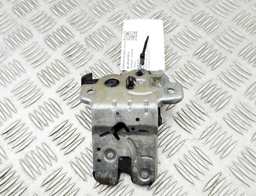 AUDI A8 D4/4H (2010-2018) Tailgate Boot Lock 4H0827505A 33476010