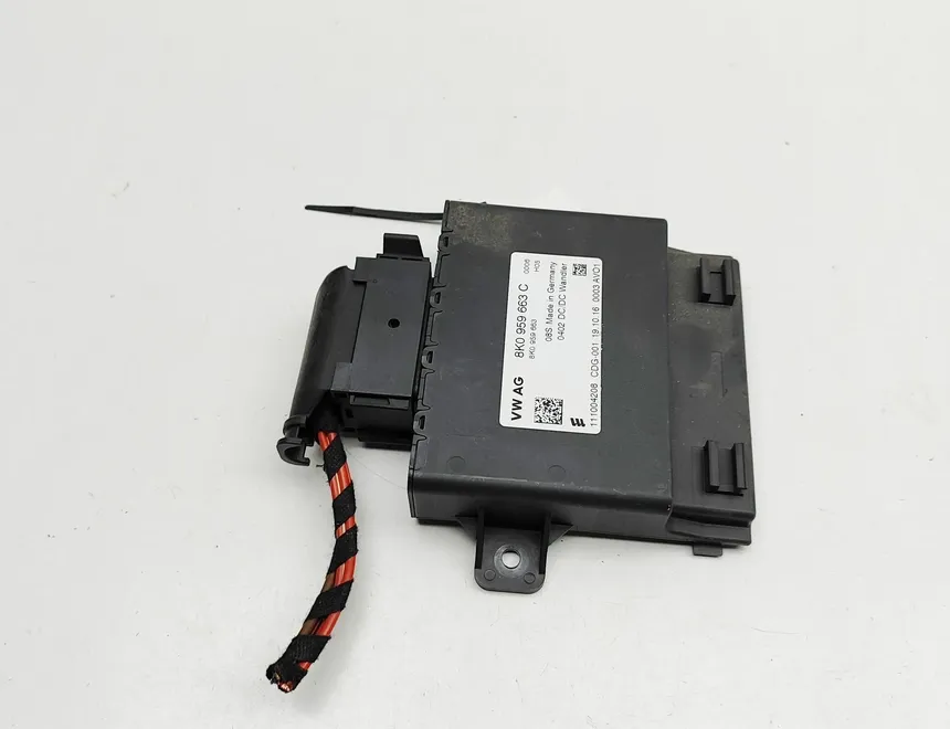 AUDI A8 D4/4H (2010-2018) Voltage Control Unit 8K0959663C,8K0959663 33476174