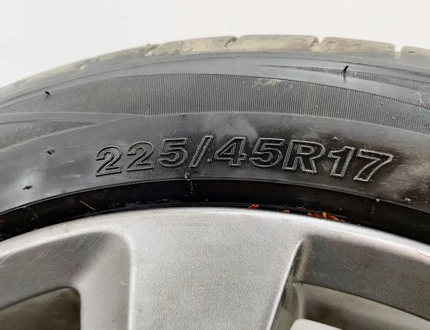 VOLVO V40 Cross Country 1 generation (2012-2020) Wheel 31400828,31381859,31381674 33724457