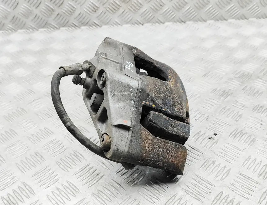 VOLVO V40 Cross Country 1 generation (2012-2020) Front Right Brake Caliper 36000485 33724515