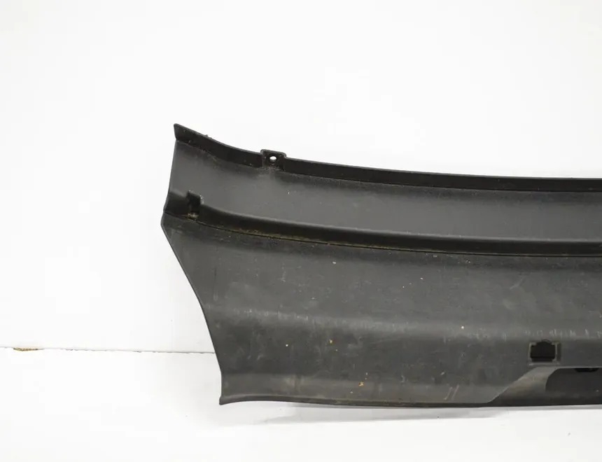 VOLVO V40 2 generation (2012-2020) Trunk Lock Trim 31291048 3467609